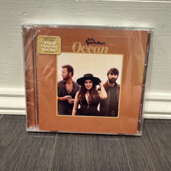NWT Lady Antebellum Lady A Ocean CD - Brown Cover Album - Picture 1 of 3